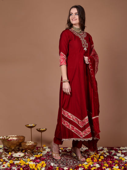 Red applique anarkali suit set