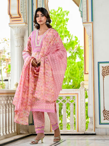 Pakistani crochet suit set