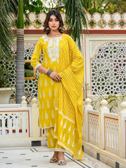 Yellow embroidered tasseled suit set