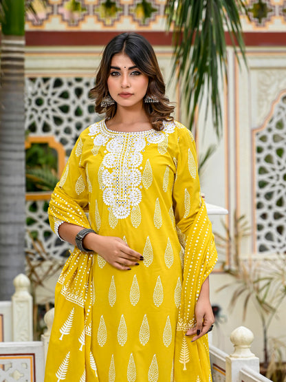 Yellow embroidered tasseled suit set