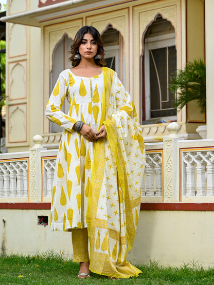 White and yellow leaf print anarkali suit set